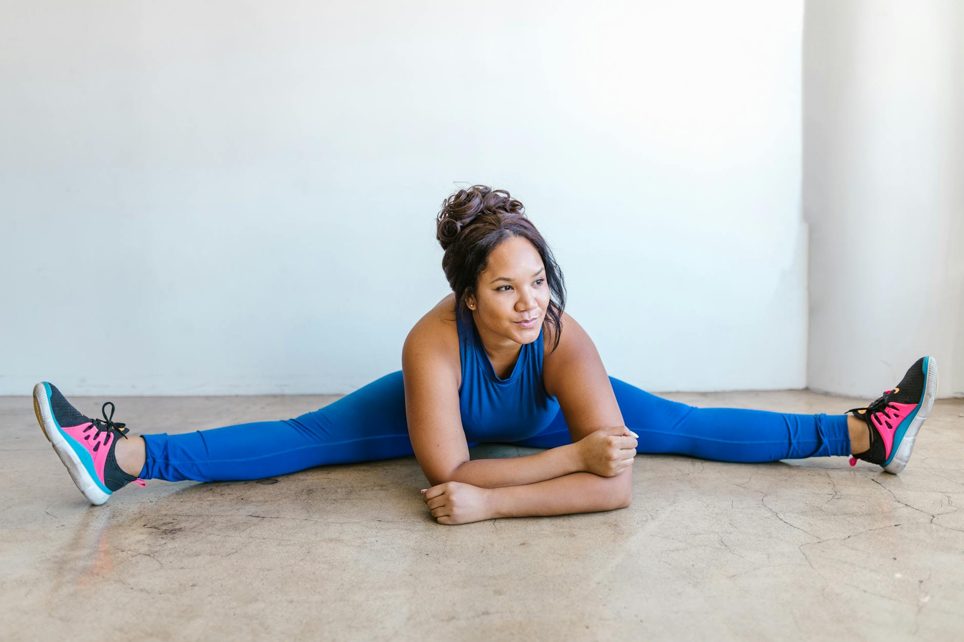 Proper Fit and Sizing for Maximum Road Bike Glove Comfort