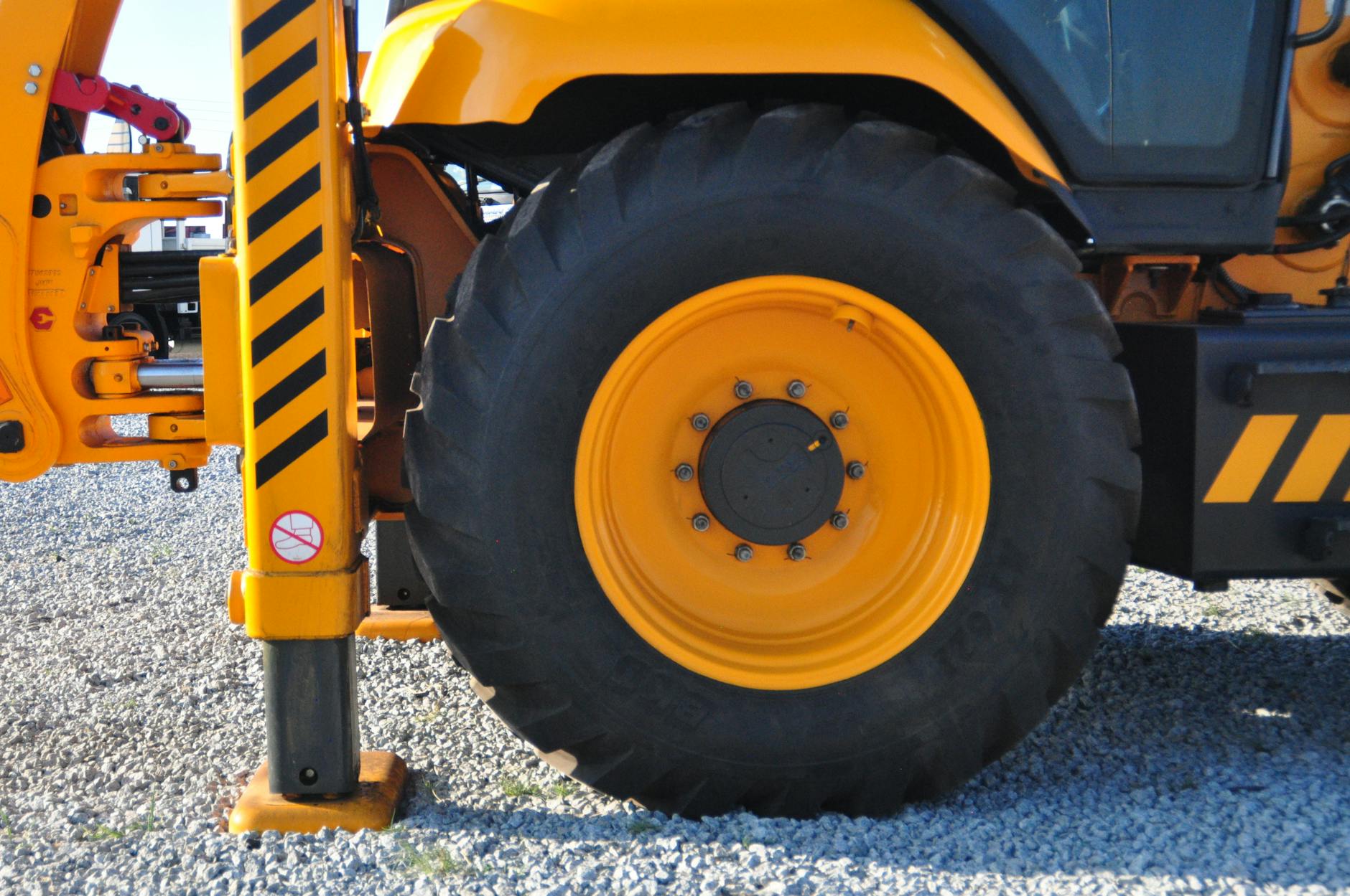 Understanding Best Gravel Bike Clothing for Variable Weather Conditions