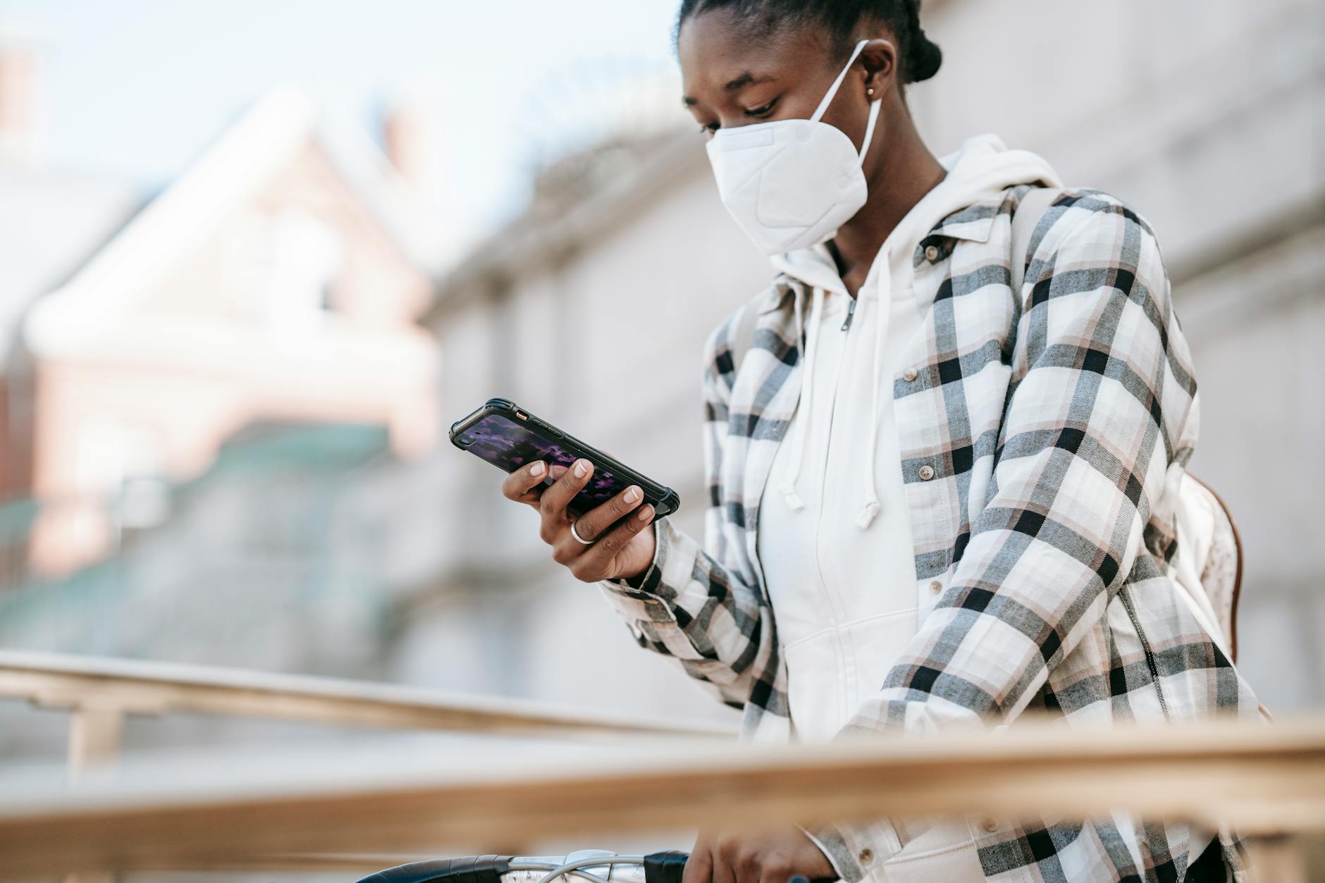 Using Phone Navigation Alongside Paper Maps