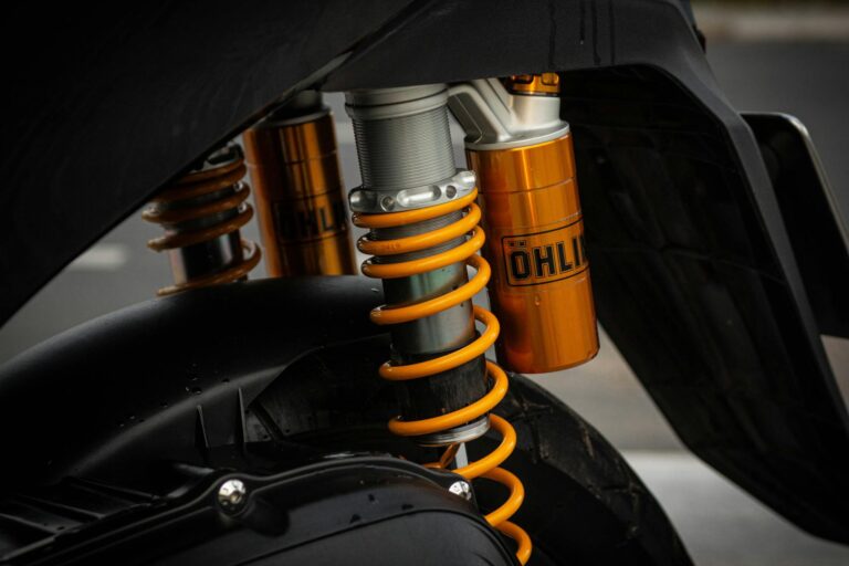 How to Service Your Bike Suspension Fork at Home - Featured image