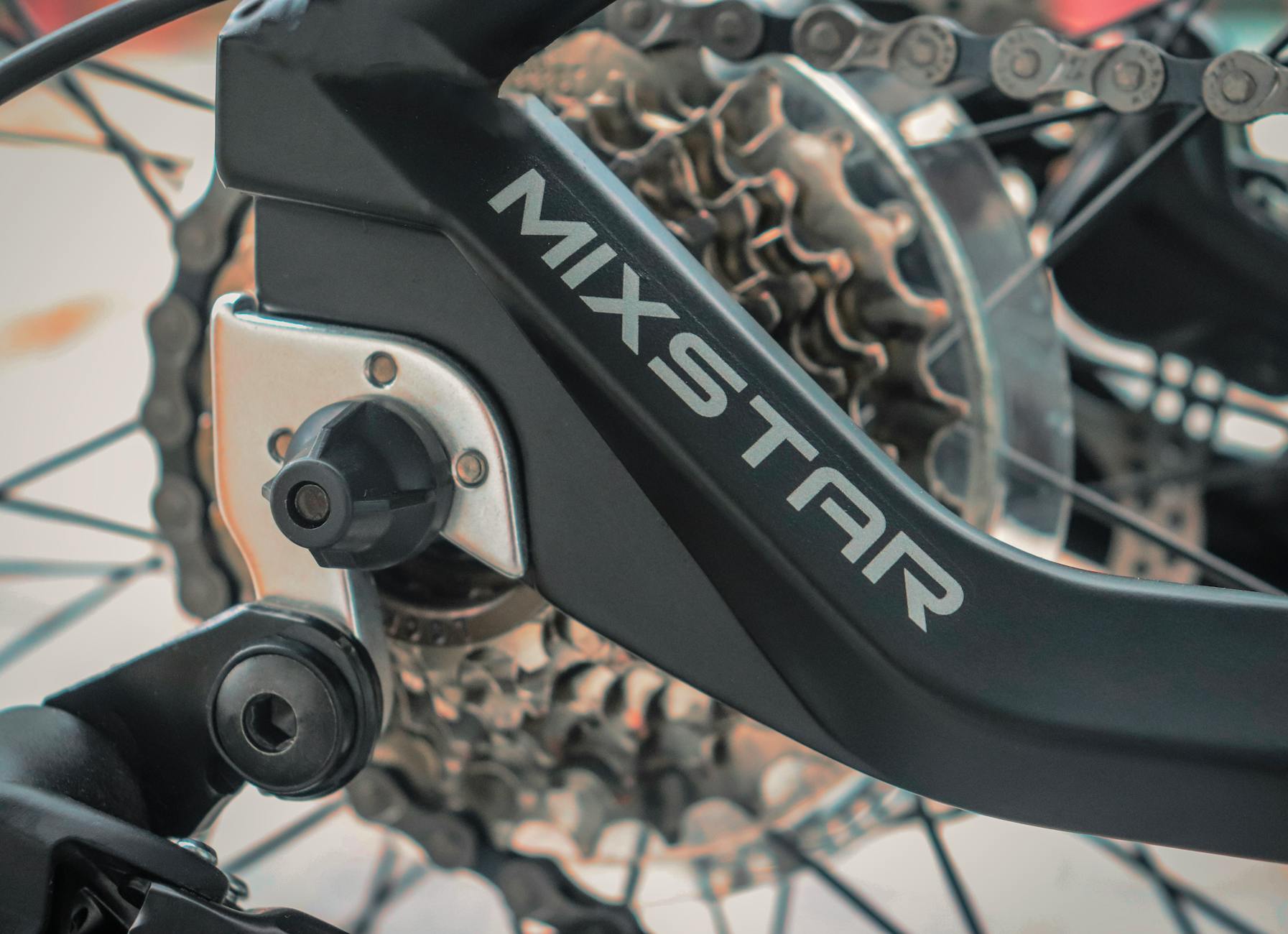 Why Does a Gradual Bike Commuting Transition Work Better Than Going All-In?