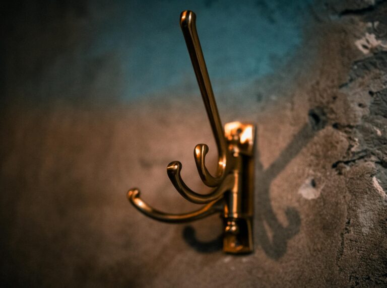 Best Bike Storage Hooks and Hangers for Ceilings - Featured image