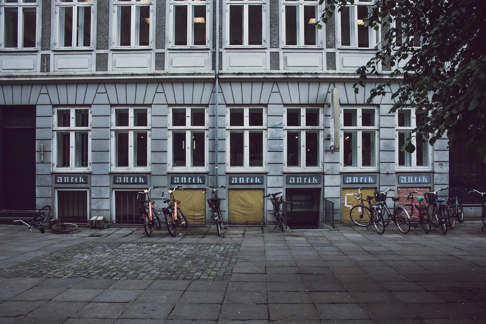 Building a Safety Routine with Route Planning Apps
