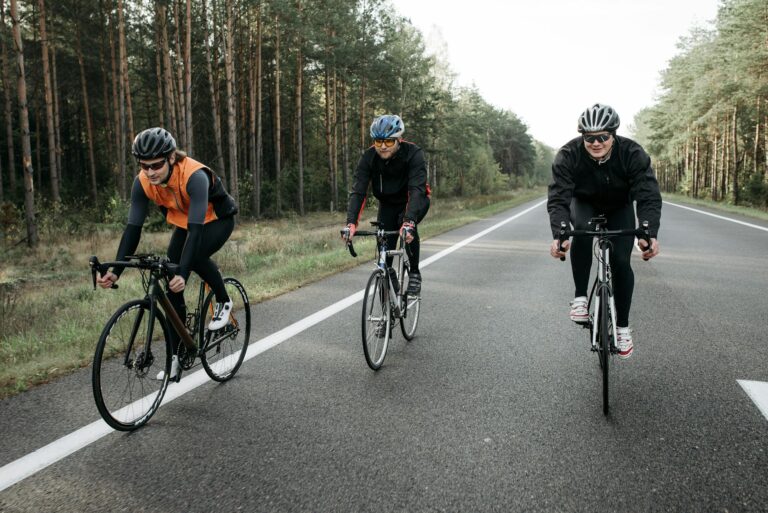 How to Be Visible to Drivers While Cycling at Night - Featured image