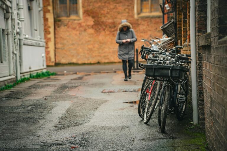 How to Choose Bike Fenders for Rain Protection - Featured image