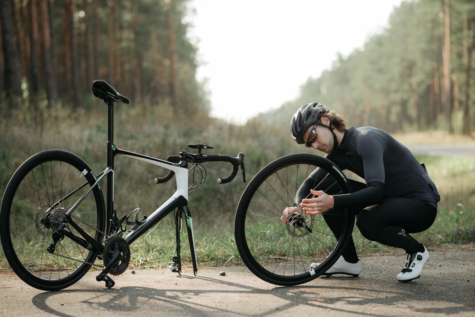Puncture Resistance, Durability, and When to Replace Tires