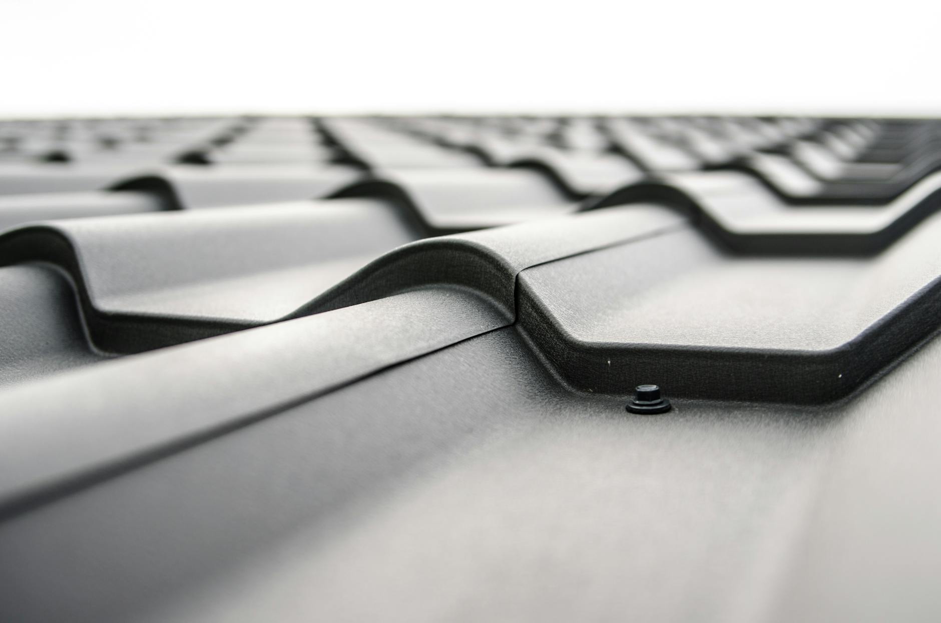Selecting Materials That Resist Weather and Rust
