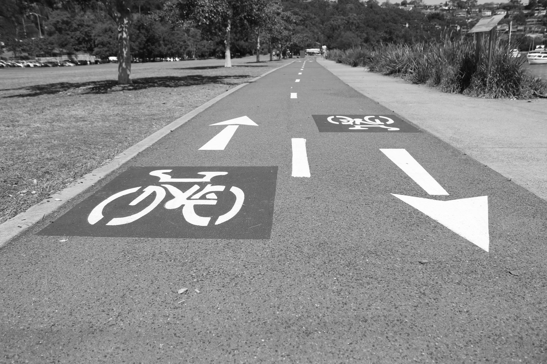 What Role Does Bike Infrastructure Play in Reducing Urban Gridlock?