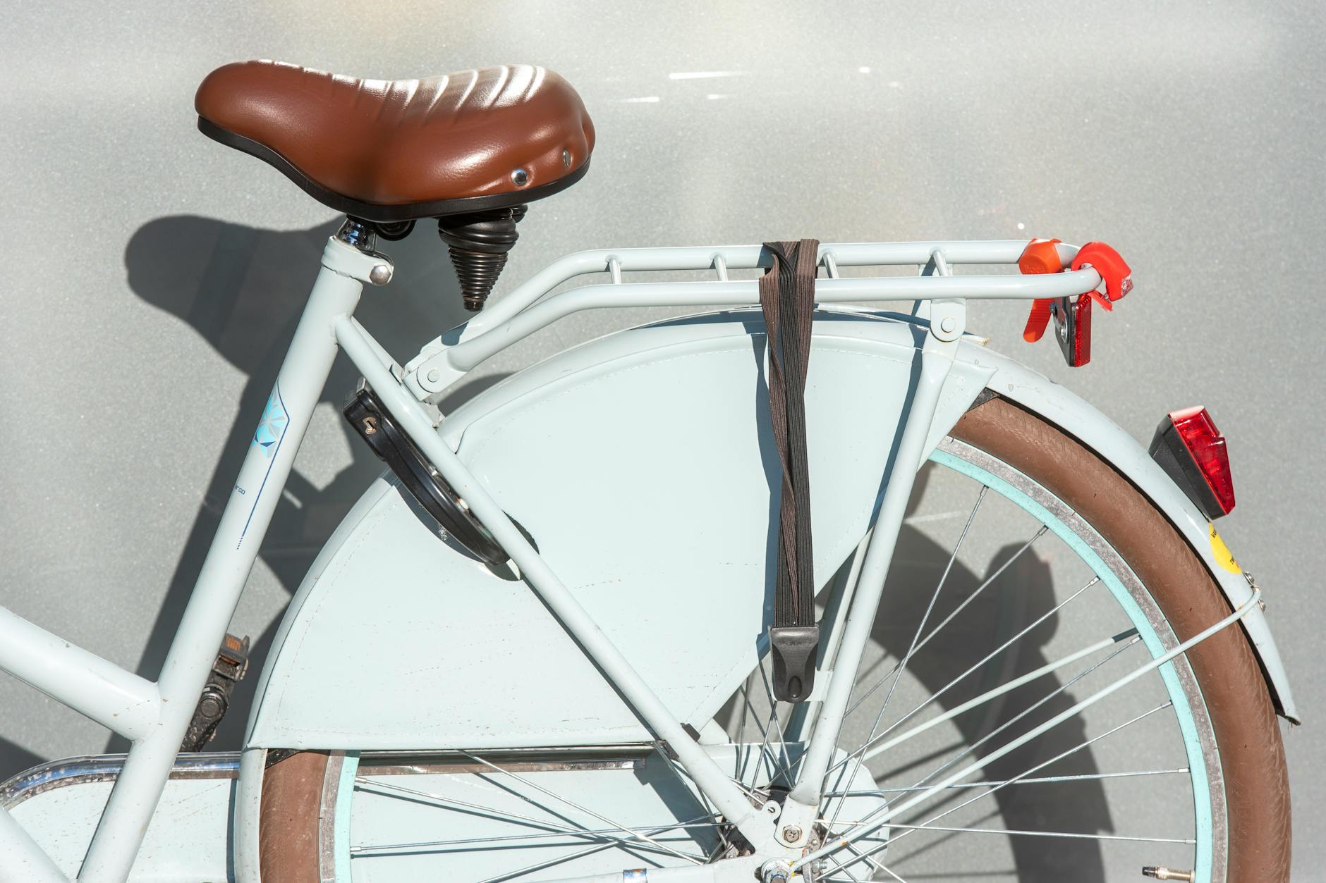 What Types of Bike Fenders Work Best for Wet Conditions?