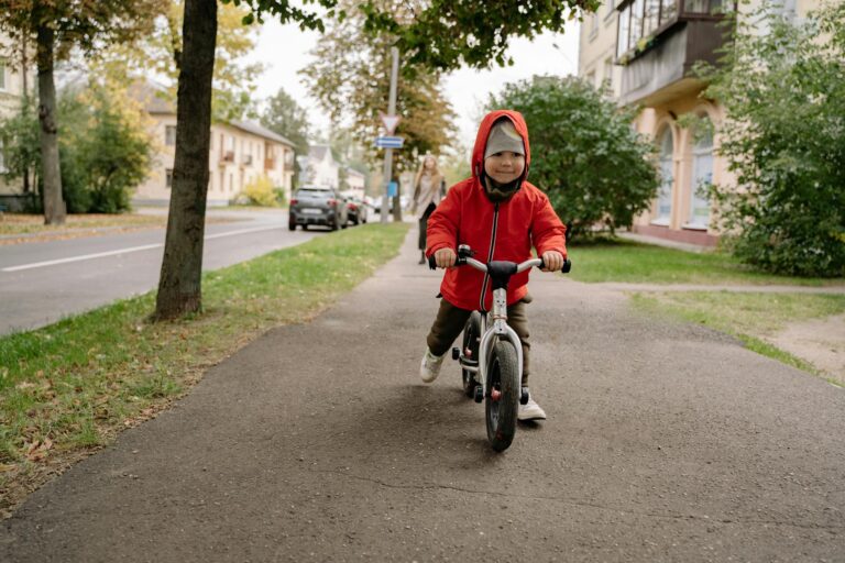 Why Bicycle Transportation Is Growing in Popularity Worldwide - Featured image