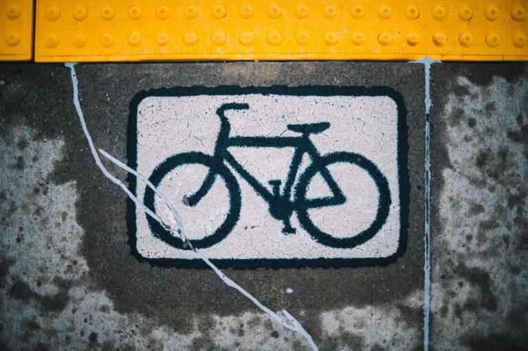 Best Direct-to-Consumer Bike Brands Worth Considering - Featured image