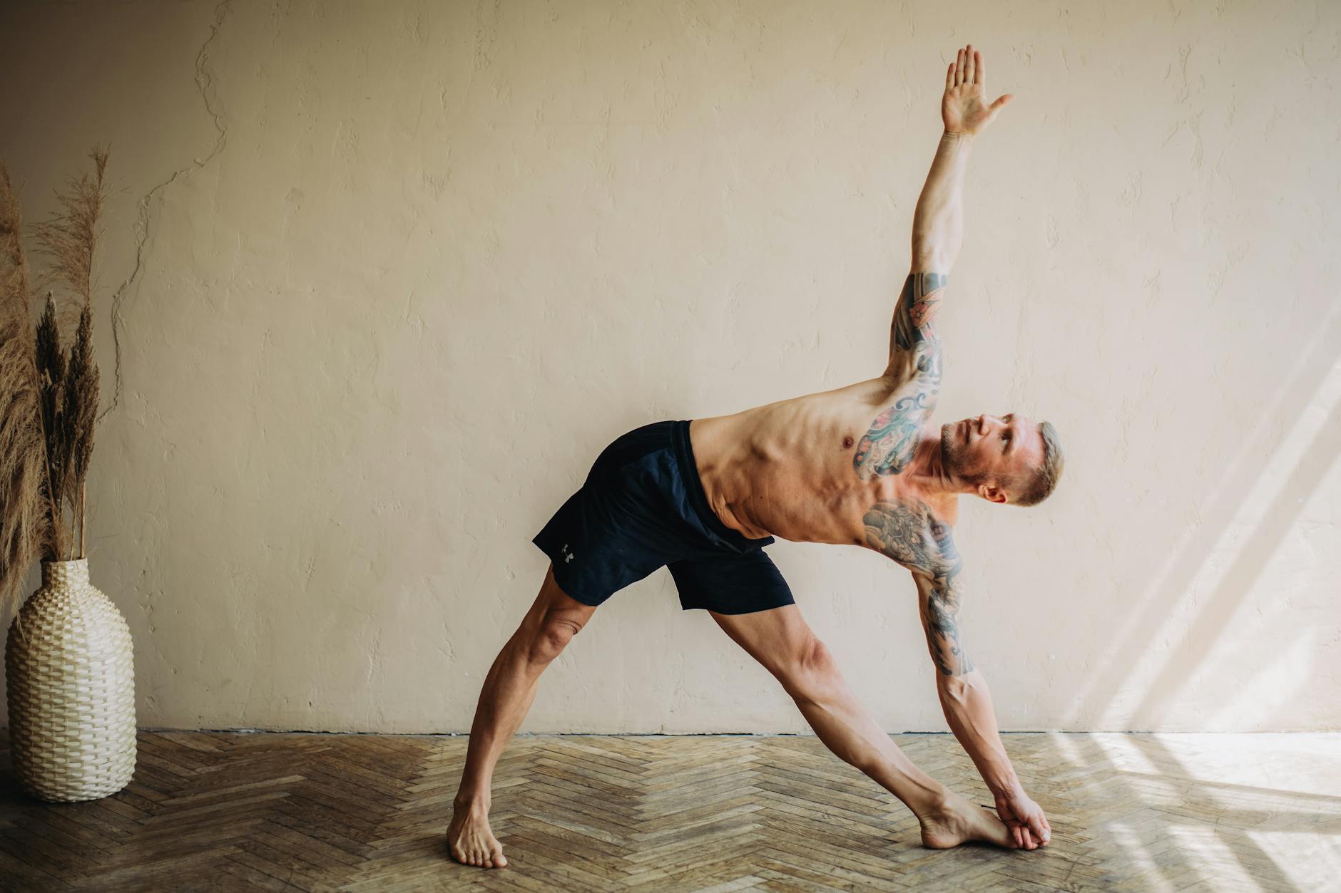 Building a Complementary Strength and Mobility Routine Around Cycling