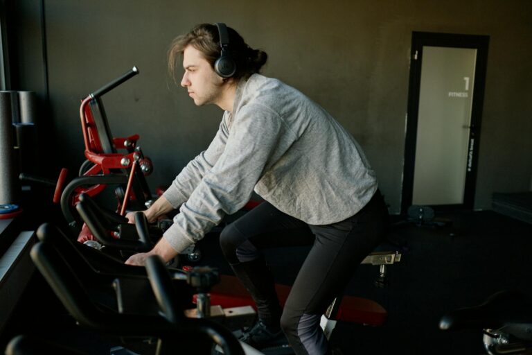 How Cycling Improves Sleep Quality and Duration - Featured image