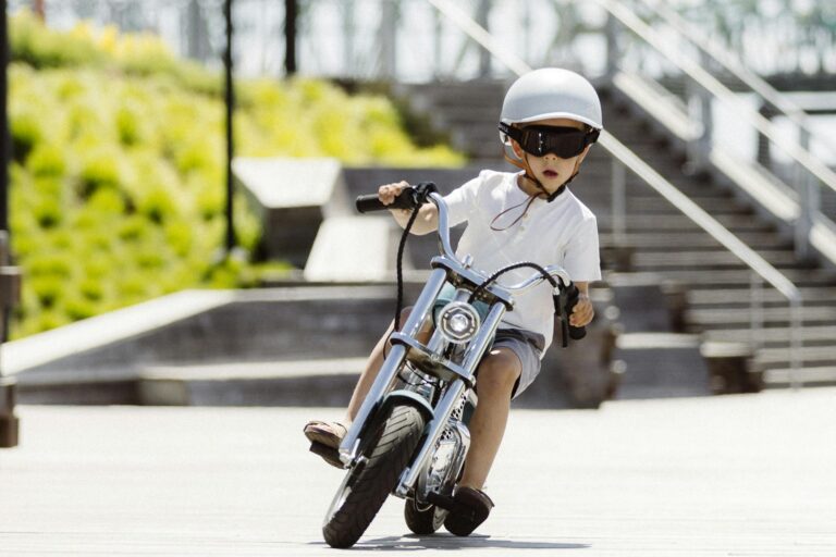 The Kids' Bike Safety Crisis Explained in One Statistic: 73% of Child Cycling Deaths Involve No Helmet - Featured image