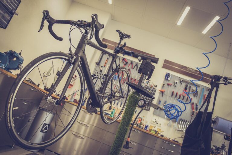 $95 Average Cost of a Professional Bike Fitting Session That Could Prevent $2,000 in Medical Bills - Featured image