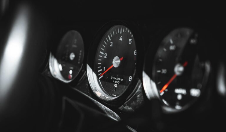 Fact Check: Does Pedaling at 90 RPM Really Improve Efficiency by 8% Over 70 RPM? Here's What the Science Shows - Featured image