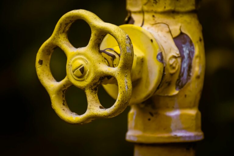 Valve Core Issues: What Most Cyclists Don't Know About a $1 Part Is Causing Mysterious Slow Leaks - Featured image