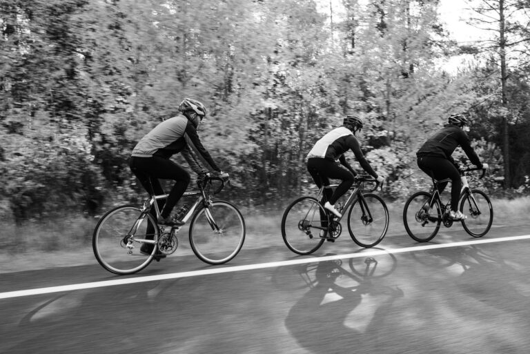 $720 Average Annual Cost of a Gym Membership That Cycling Could Replace for $150 in Maintenance - Featured image