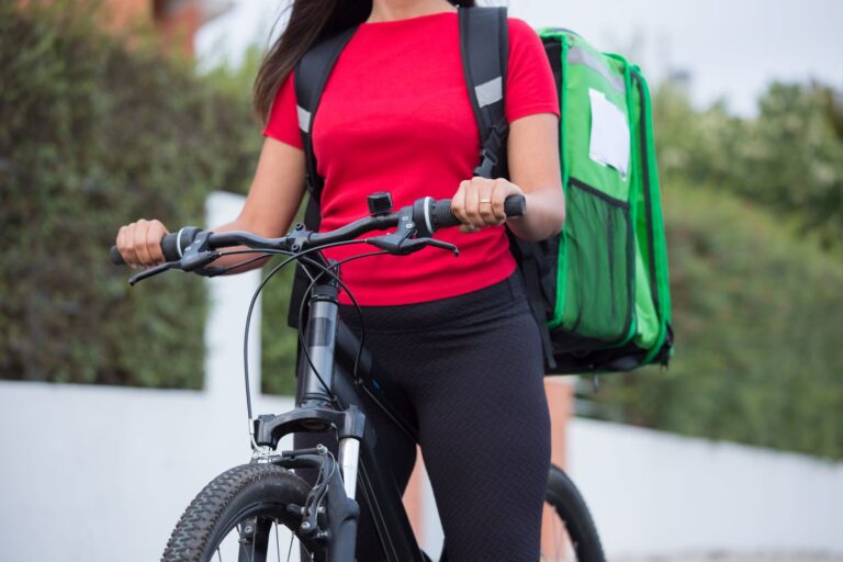 Bike Courier Industry in 2026: 480,000 Active Cyclists Delivering 2.1 Billion Packages Annually - Featured image