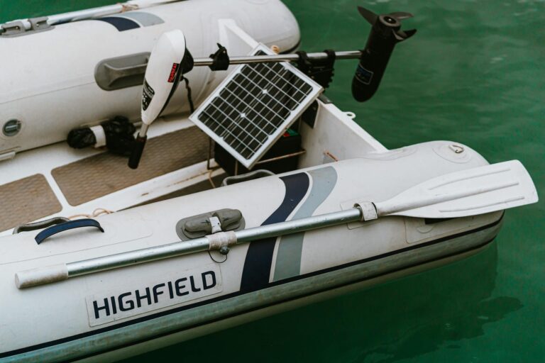 He Built a Solar-Powered E-Bike Charging Station for $2,300 and Charges 40 Bikes a Week for Free - Featured image