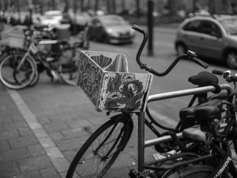 He Documented 365 Days of Bike Commuting Weather and Found Only 23 Days Were Truly Unrideable - Featured image