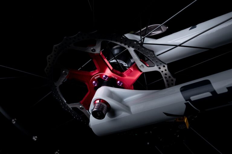 Disc brake technology reshaped professional cycling standards for safety and performance metrics - Featured image