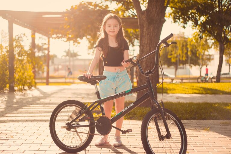 Young cyclist hospitalized after being struck by vehicle in Hendricks County - Featured image