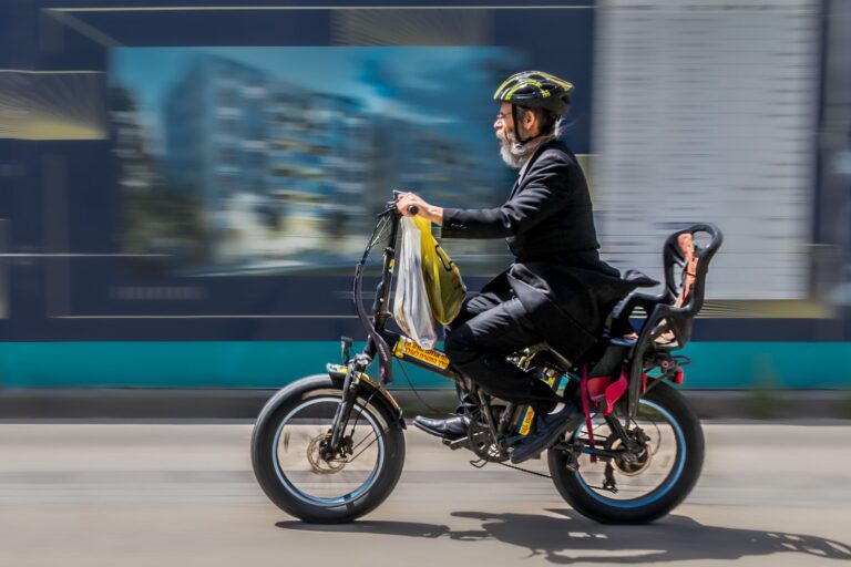 Ebike Laws Sizing Guide: Measurements, Adjustment, and Comfort - Featured image