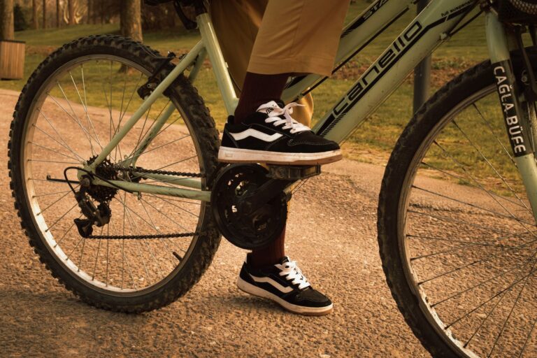 My Bike Pedals Turn but the Rear Wheel Does Not Move - Featured image