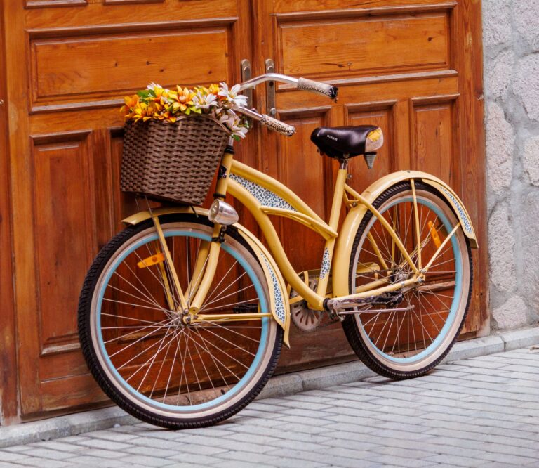 Best Beach Cruiser Bikes for Flat Casual Paths and Boardwalks: What Cyclists Should Compare - Featured image